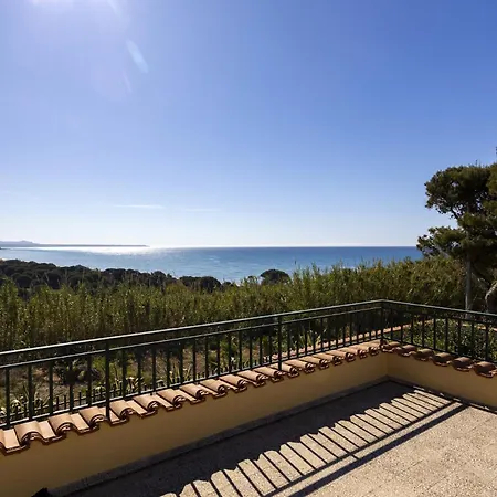 The Rising Sun Holiday home *